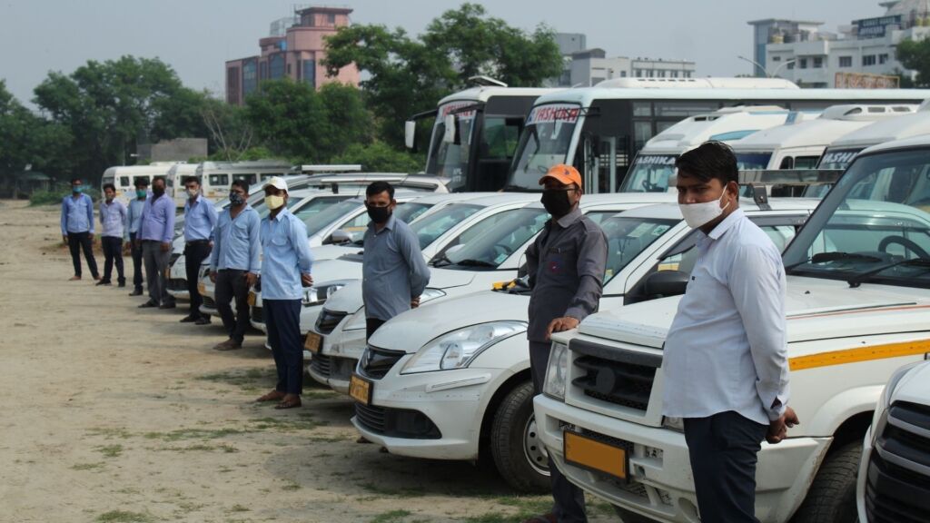About Us Yashika Tour Travels