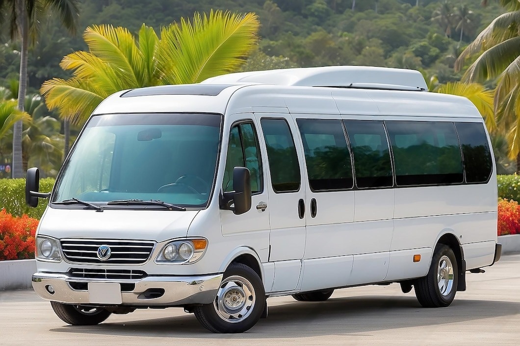 Best 12 seater Tempo Traveller in greater noida